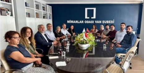 DEM Parti İl Eşbaşkanları Gülşen KURT ile Veysi DİLEKÇİ- DEM Parti Van Milletvekili Zülküf UÇAR- Van Büyükşehir Belediye Eşbaşkanları Neslihan ŞEDAL ile Abdullah ZEYDAN Ziyareti